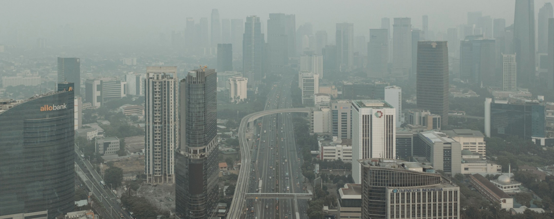Tangani Polusi, Heru Budi Minta Perusahaan di Ibu Kota Bikin Water Mist