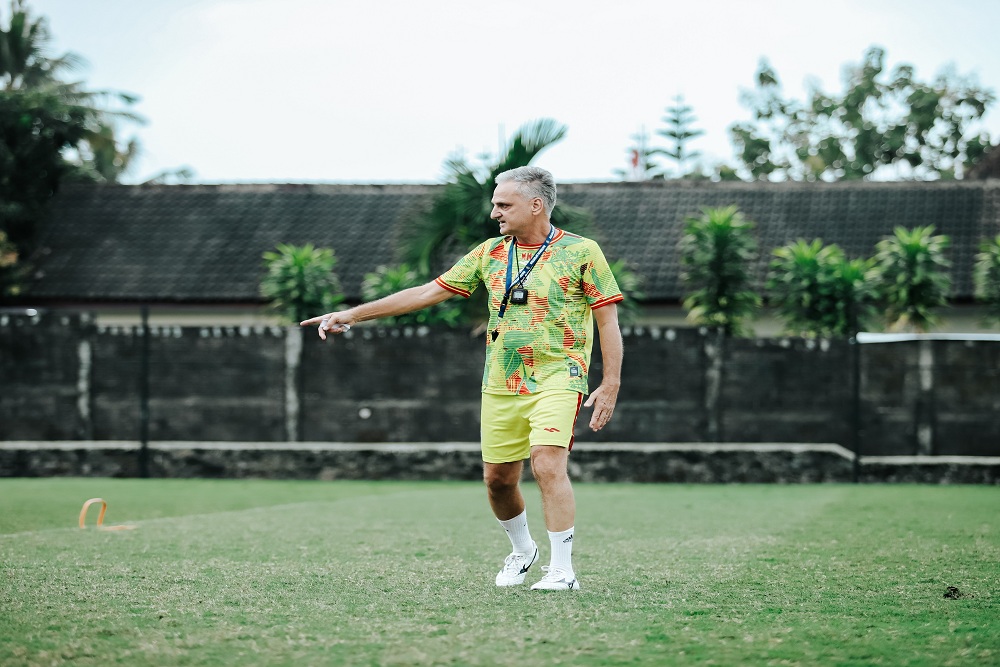 Pemain PSS Digembleng Latihan Fisik dan Taktikal untuk Hadapi Borneo FC