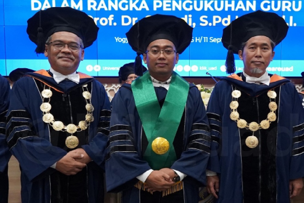 Temukan Cabang Ilmu Baru Neurosains, Suyadi Dikukuhkan Jadi Guru Besar