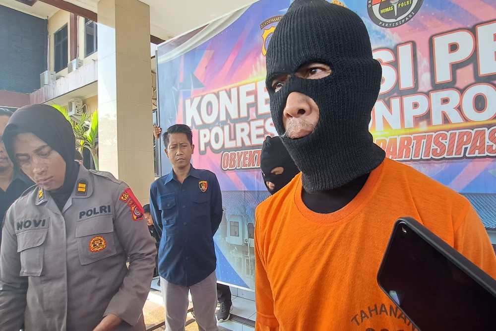 Demi Kelabui Petugas YIA, Pelaku TPPO Diminta Siapkan Kemeja Putih Lengan Panjang