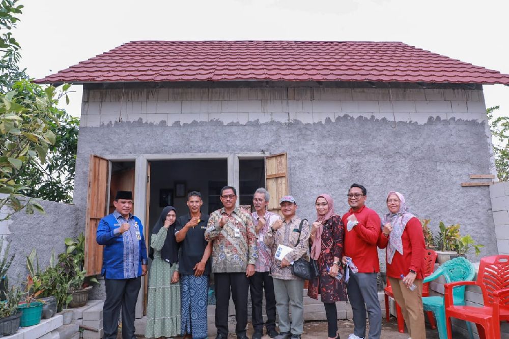 Berkat Pemprov Jateng, Munadhiroh Akhirnya Miliki Rumah Sendiri