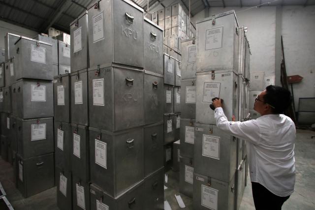 Logistik Pemilu Terus Berdatangan ke KPU Gunungkidul