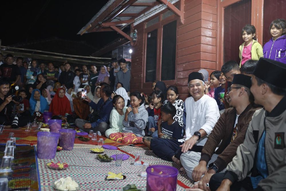 Kebiasaan Ganjar Menginap di Rumah Warga Jadi Sorotan