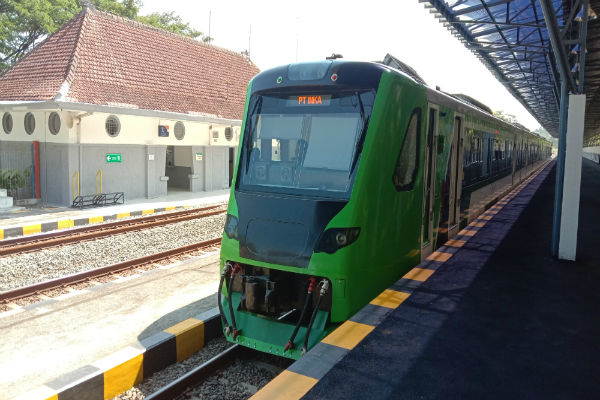 Jadwal Perjalanan Kereta Bandara YIA Reguler 20 November 2023