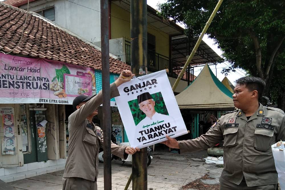 Copot Spanduk Ganjar, Ini Jawaban Satpol PP Jogja saat Ditanya Siapa Bekingannya