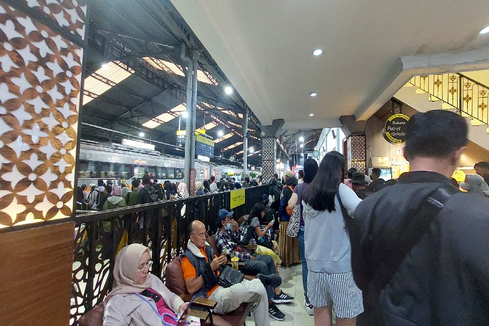 KAI Daop 6 Catat Penjualan Tiket Nataru Sudah Mencapai 34%