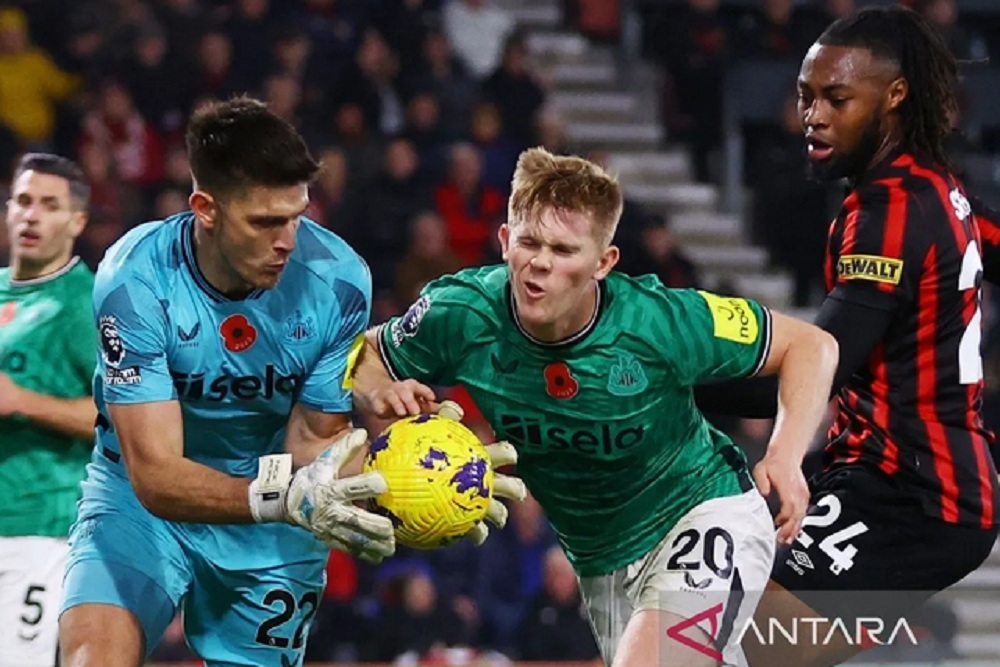 Newcastle United Taklukkan Sunderland 3-0 di Piala FA