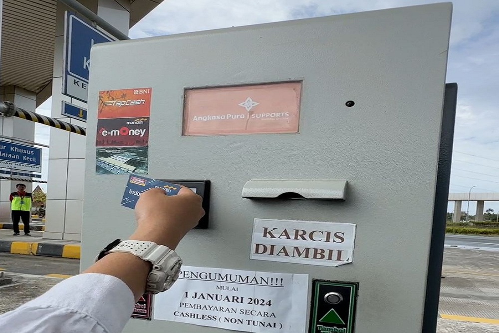 Pengumuman! Bandara YIA Kini Terapkan Pembayaran Parkir Non Tunai