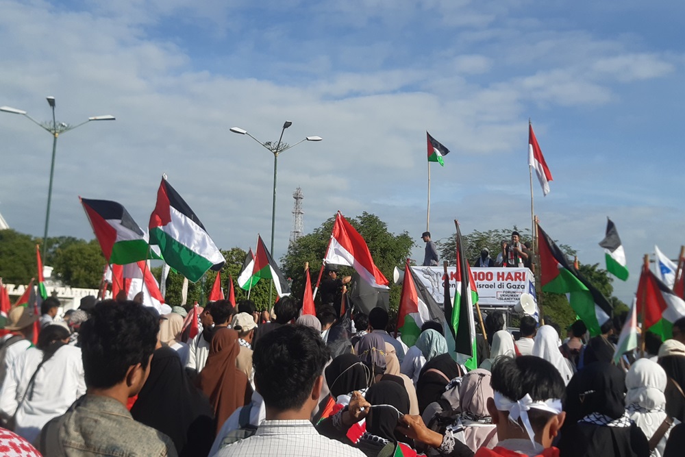 Aksi 100 Hari Genosida Israel di Gaza, Ribuan Warga Jogja Turun ke Jalan
