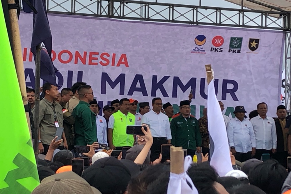 Kampanye Akbar Di Bantul, Anies Baswedan Ditemani Bupati Halim