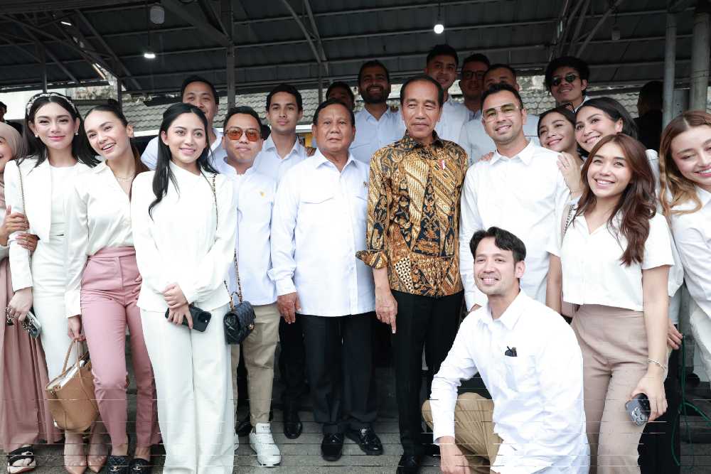 Ramai soal Foto Jokowi-Prabowo Bareng Artis, Begini Respons Istana