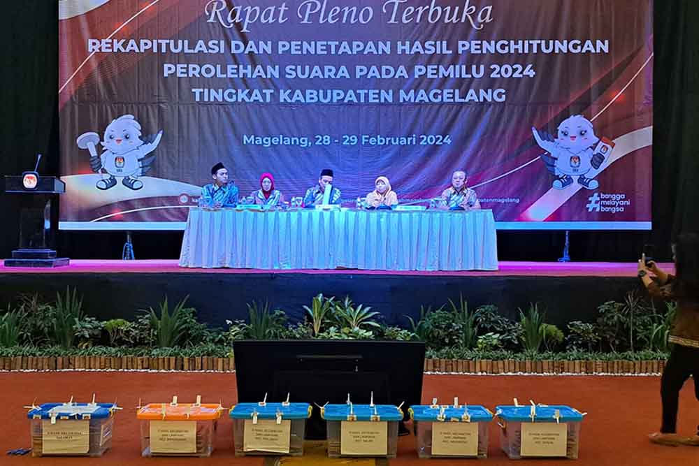 Pleno Rekapitulasi Suara di Kabupaten Magelang Butuh 4 Hari