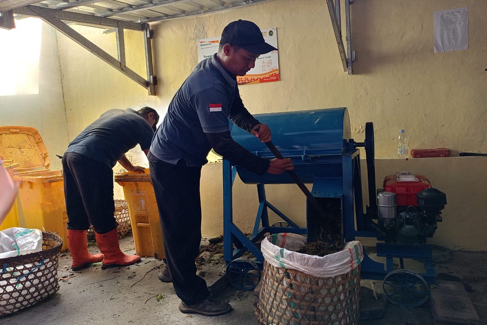 Tiga Pasar Di Jogja Dilengkapi Mesin Pencacah Sampah, Mampu Olah 3 Ton ...