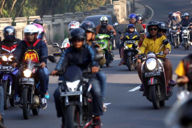 Pemudik Motor Harus Waspada, BMKG Prediksi Hujan Lebat Angin Kencang di Jawa Tengah