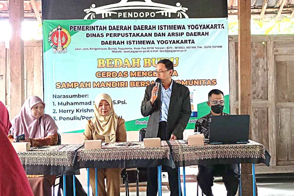 DPAD DIY Gelar Bedah Buku, Ajak Masyarakat Olah Sampah dari Rumah