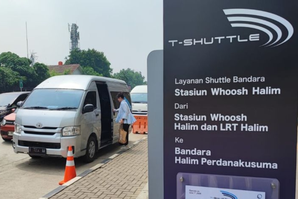 Permudah Penumpang, Bandara Halim Perdanakusuma Sediakan T-Shuttle ke Stasiun Whoosh