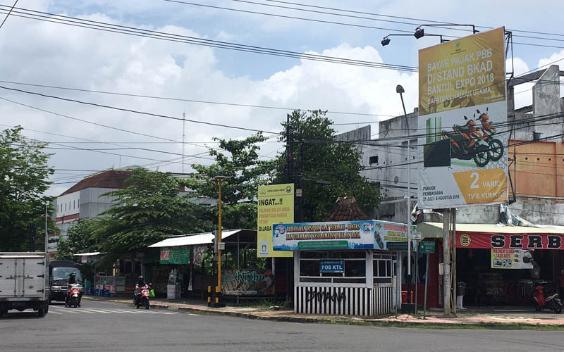 Baliho Ilegal Kandidat Pilkada Bertebaran, Ini Langkah Satpol PP Bantul untuk Menertibkan