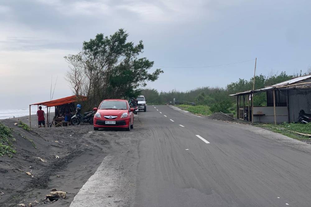 Dipastikan Ilegal, Pemilik Bangunan Semipermanen di Kawasan YIA Siap Dipindah