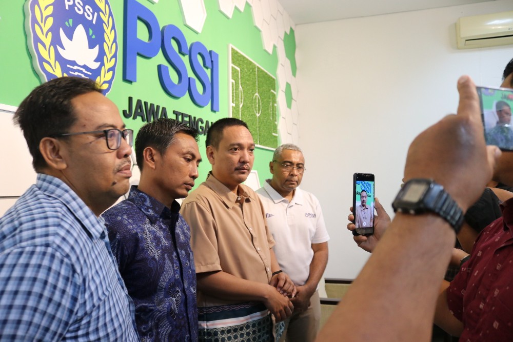 Kericuhan Tarkam Piala Bupati Semarang 2024: Bayu Pradana Tak Boleh Bermain 6 Bulan, Eks PSIM Jogja Disanksi 4 Bulan