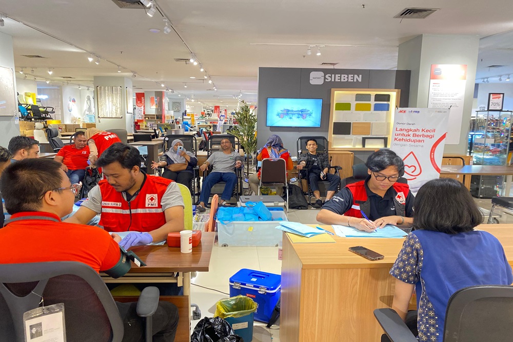 Kawan Lama Group Gelar Aksi Donor Darah di 72 Kota dan Kabupaten