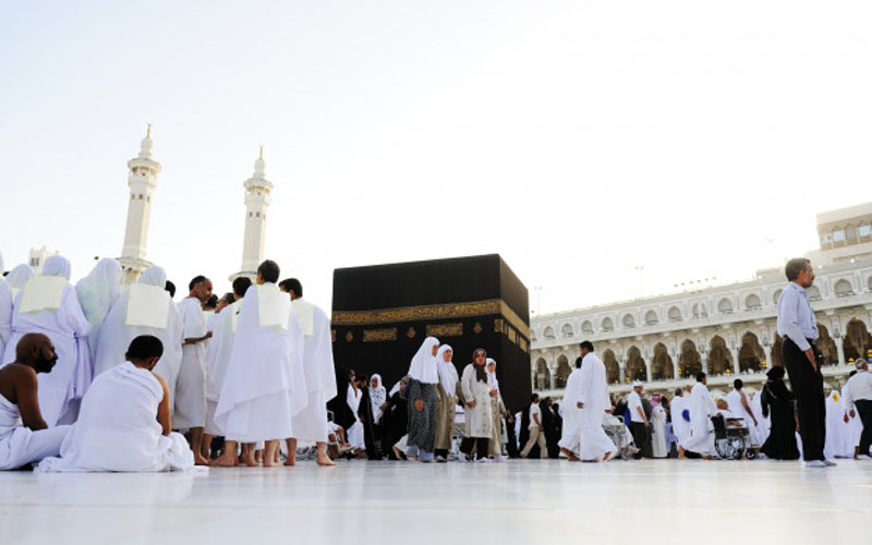 Makkah Diguyur Hujan di Tengah Panas Ekstrem, Jemaah Haji Bersuka Cita