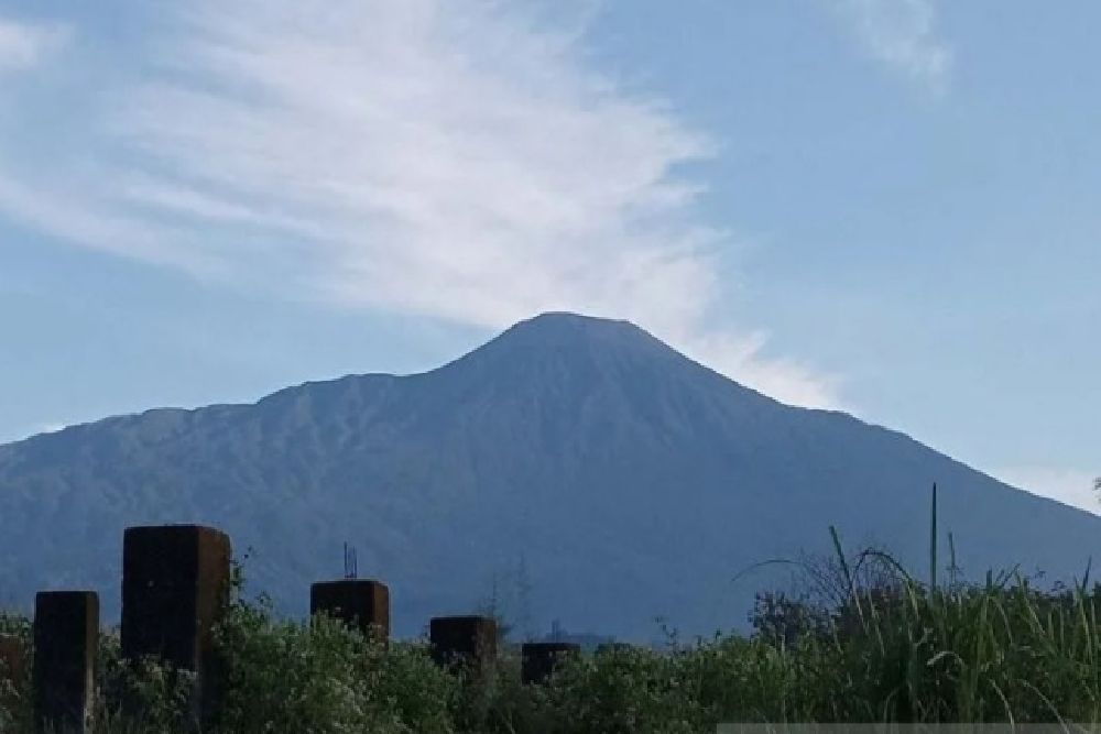 BPBD Banyumas Imbau Masyarakat Tenang Terkait Aktivitas Gunung Slamet