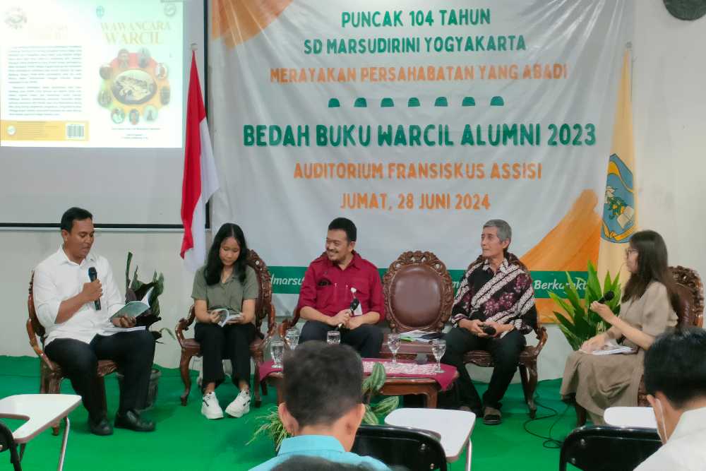 Terbitkan Buku Warcil, Siswa SD Marsudirini Yogyakarta Berbagi Pengalaman Jadi Wartawan Cilik