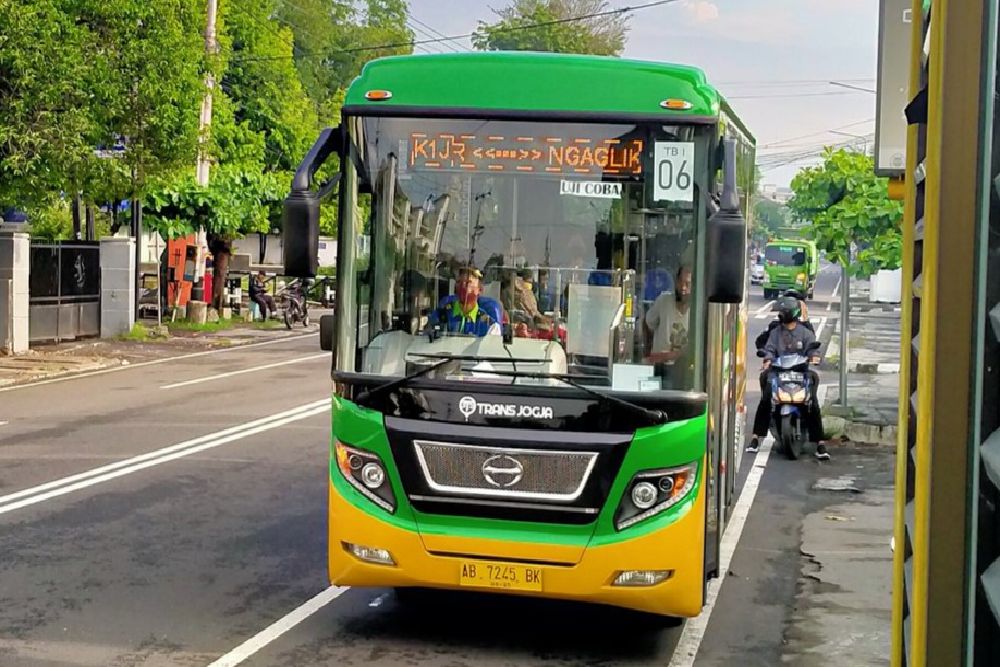 Jalur dan Rute Bus Trans Jogja ke Lokasi Wisata, Bisa Cek di Sini