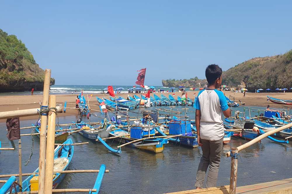 Tak Cuma Plastik, Sampah Lautan di Gunungkidul Juga Berasal dari Jaring Nelayan