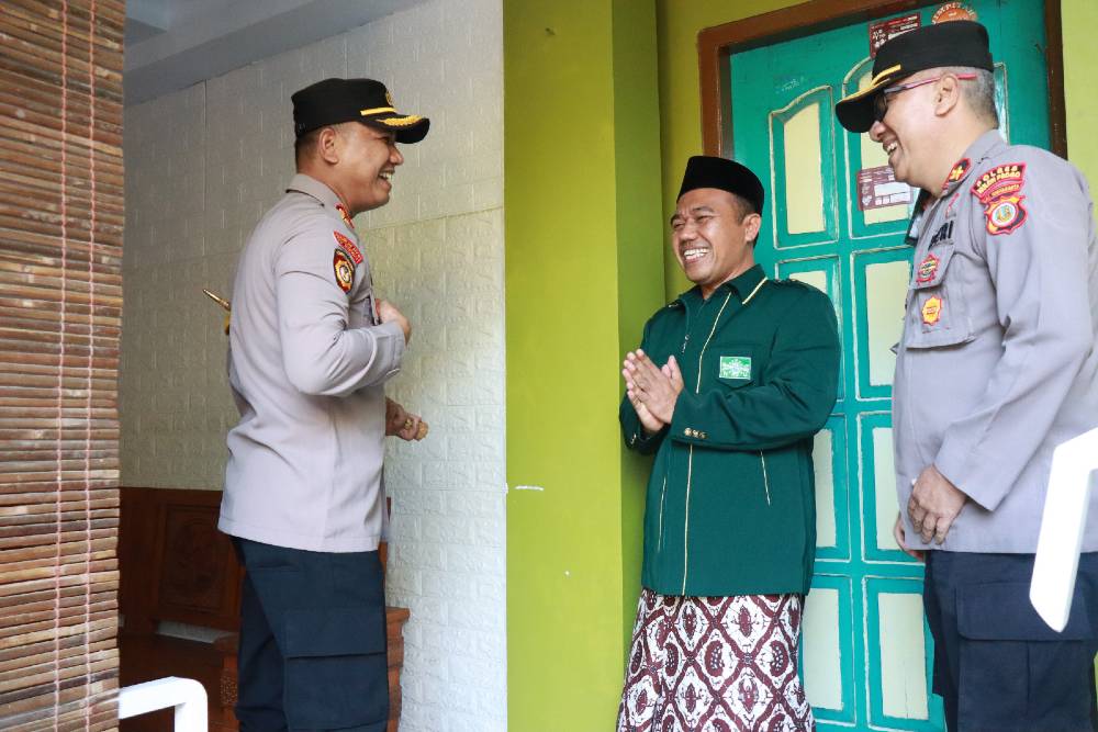 Usai Dilantik, Kapolres Kulonprogo Kunjungi Sejumlah Tokoh Agama