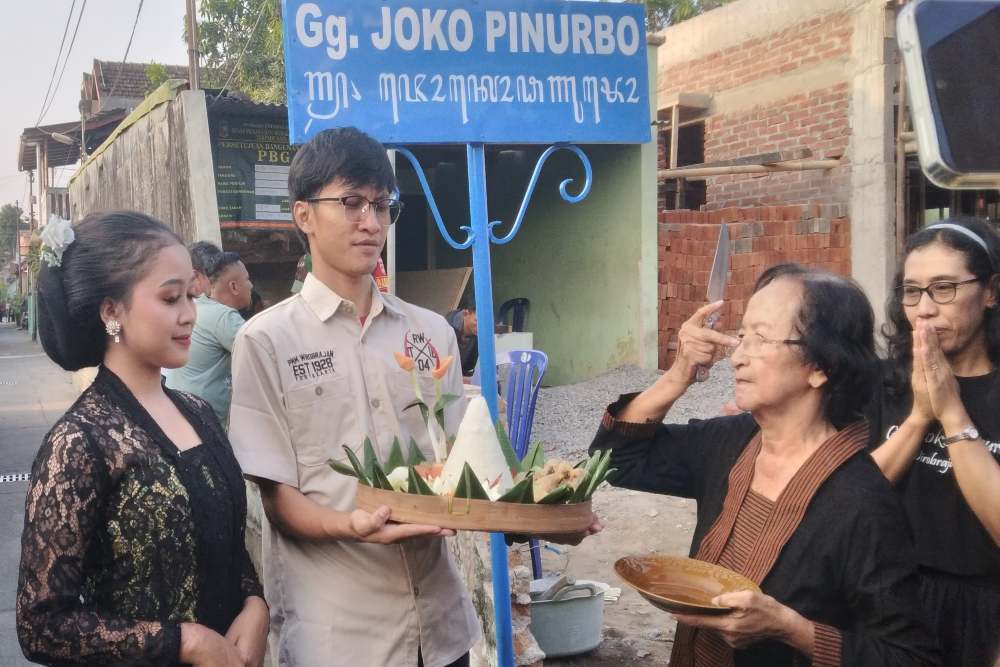 Jokpin, Kesederhanaan, dan Gang Kampung