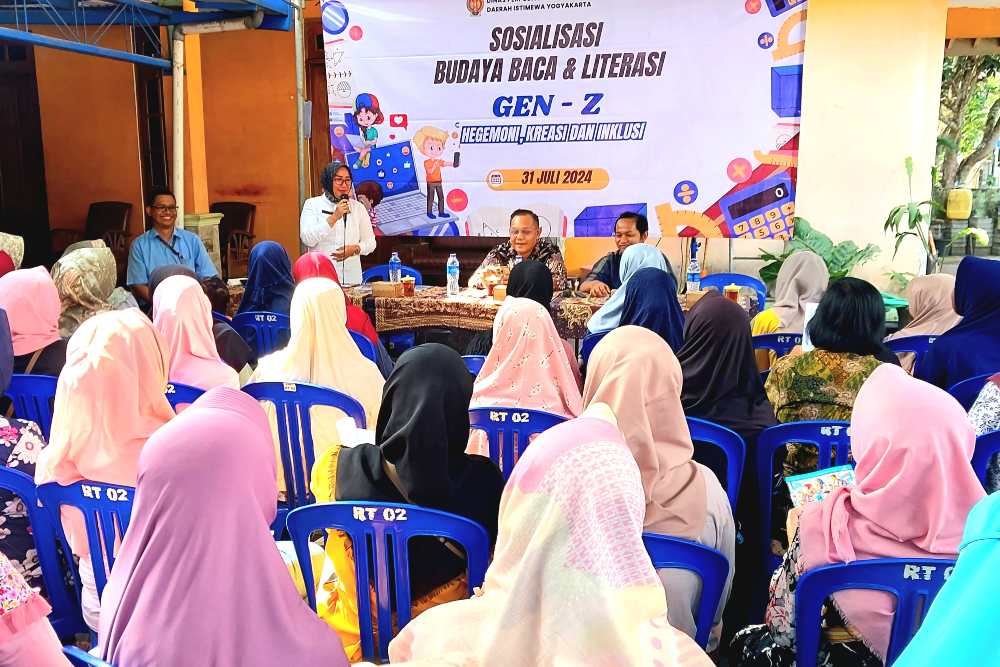 BEDAH BUKU: Dampingi Gen Z, Orang Tua Harus Paham Pola Pikir Anak