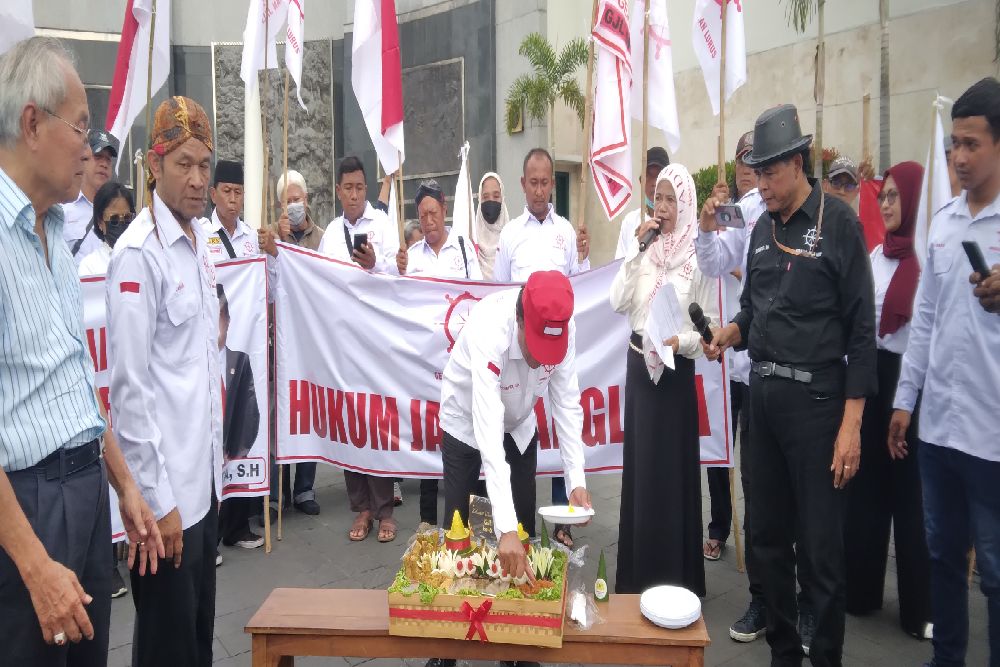 Orasi di Tugu Jogja, Sejumlah Elemen Masyarakat Serukan Dukungan ke Pemerintah Prabowo-Gibran