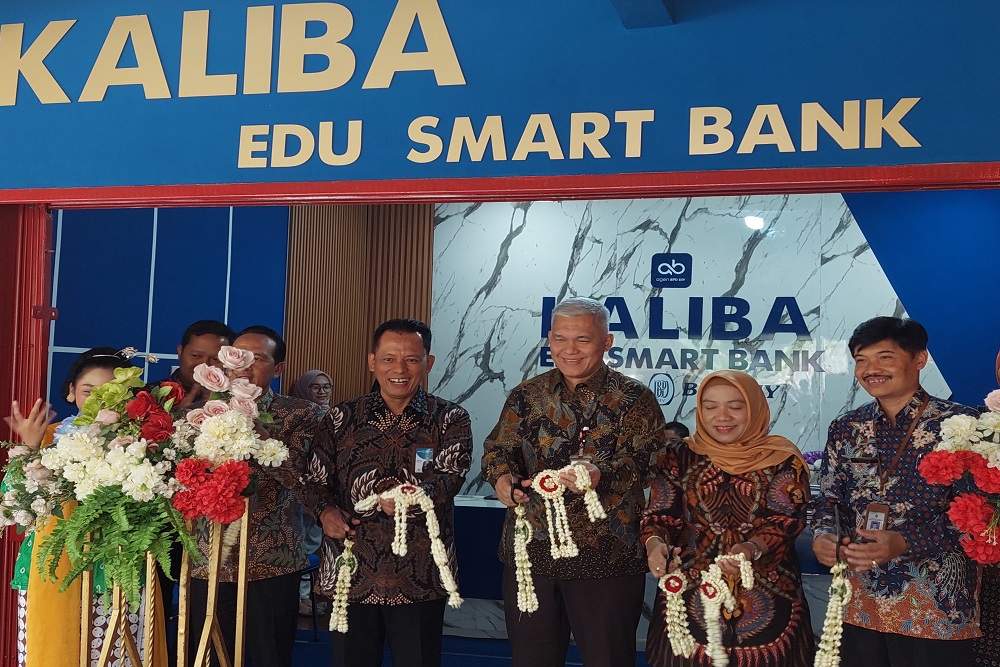 Bank BPD DIY Resmikan KALIBA EDU SMART BANK di SLB Negeri 1 Bantul