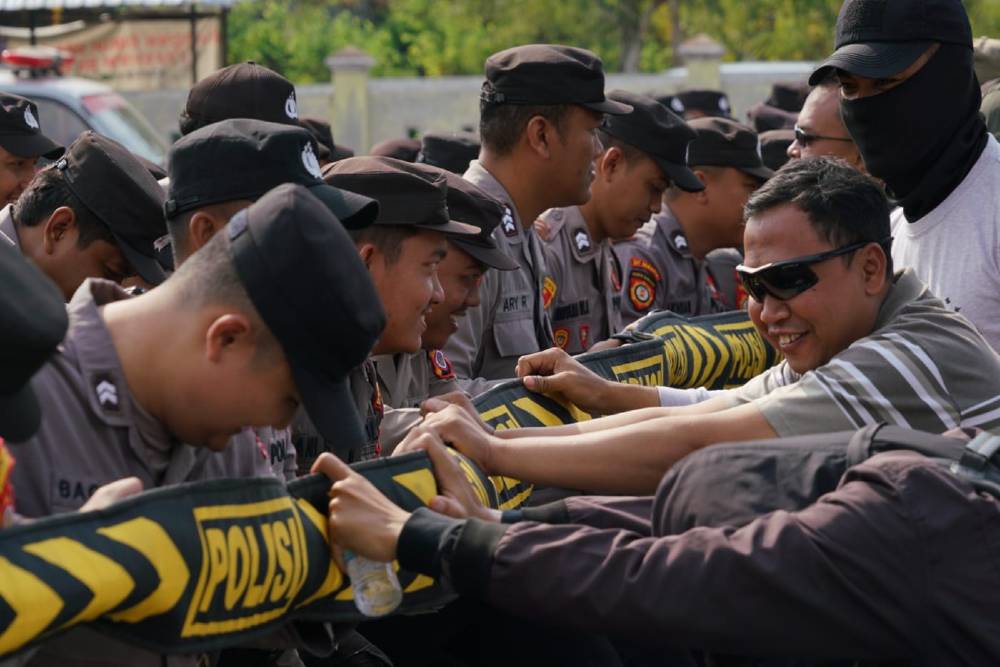 Pastikan Keamanan Pilkada, Polres Gunungkidul Bikin Simulasi Kerusuhan