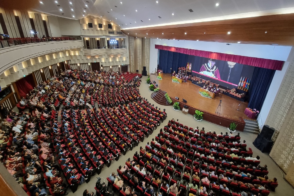 Siap Berlaga Menjadi Warga Dunia: Wisuda Program Sarjana, Magister dan Doktor Universitas Sanata Dharma