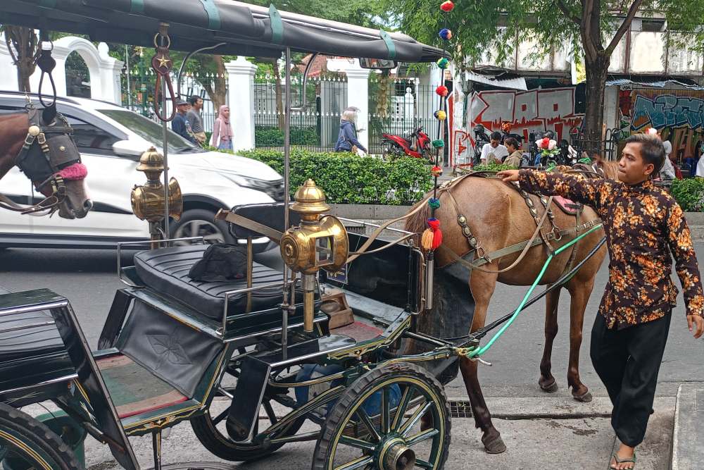 Jam Malioboro Semi Pedestrian Diperpanjang, Pustral: Jangan Lupakan Transportasi Publiknya