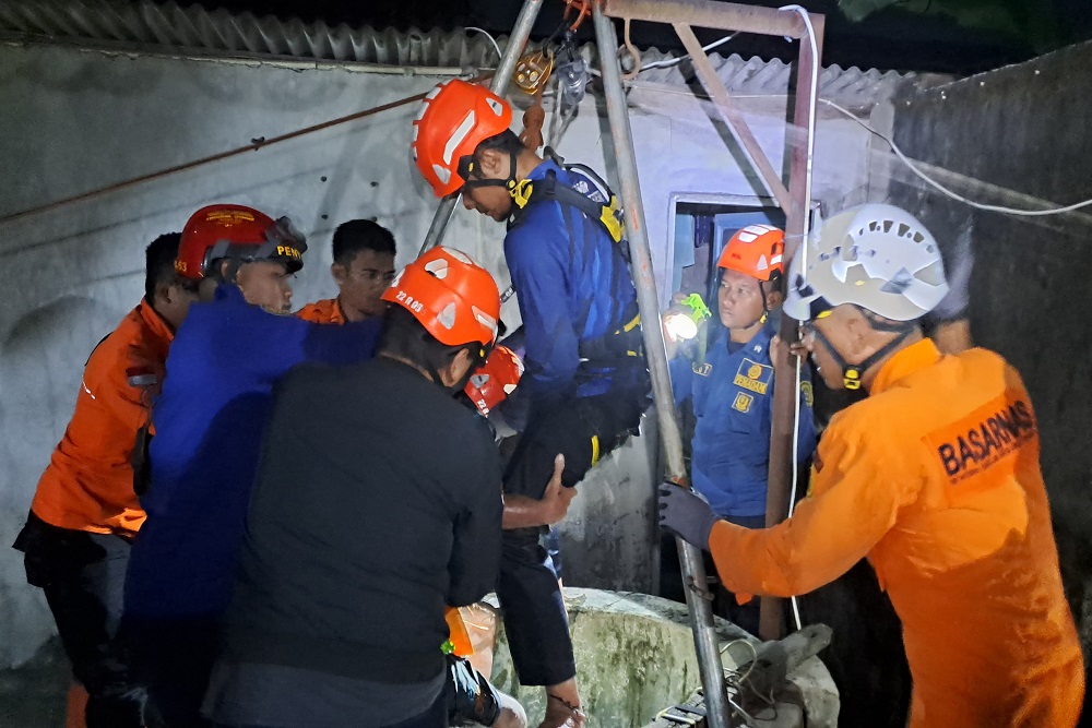 Terpeleset ke Dalam Sumur Sedalam 9 Meter, Warga Berbah Sleman Selamat