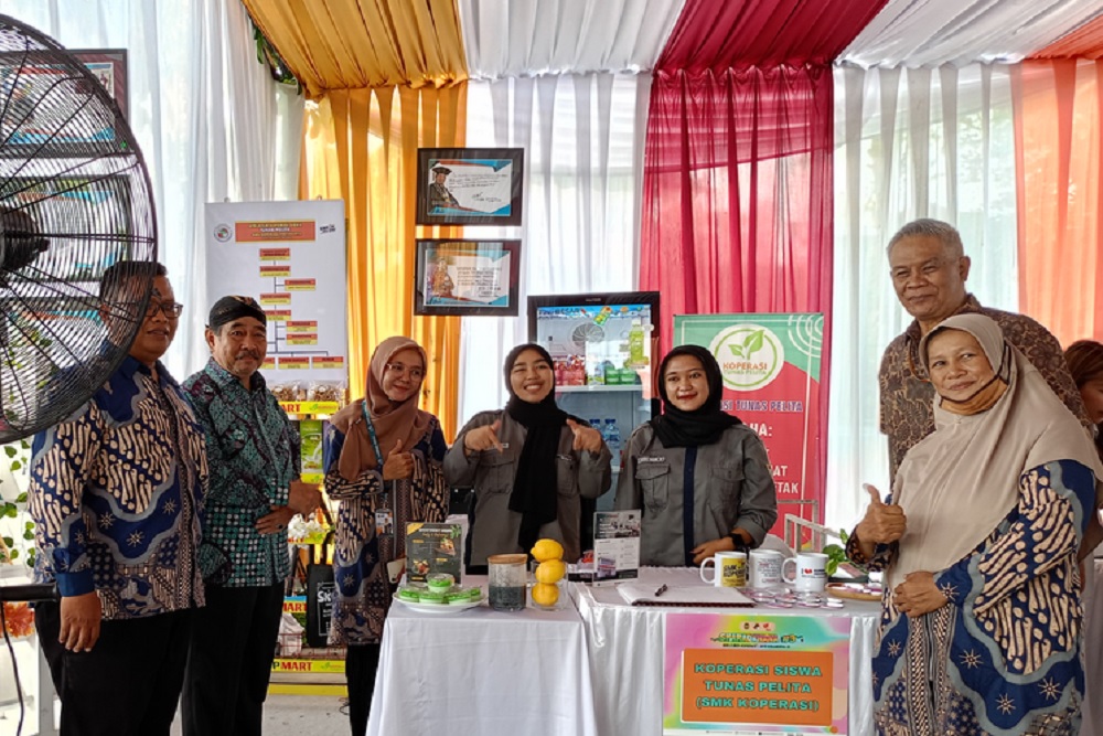 SMK Koperasi Mendidik Siswa Jadi Penerus Pengurus Koperasi