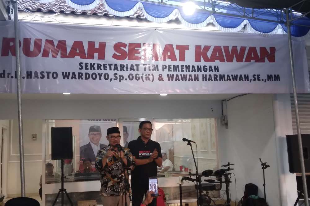 Paslon Hasto-Wawan Resmikan Posko Pemenangan di Semaki