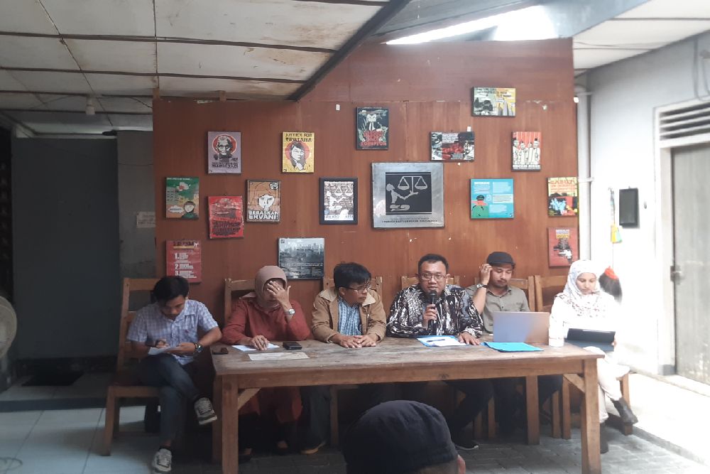 Miris! AMPPY Menemukan 200-an Ijazah di DIY Ditahan Pihak Sekolah