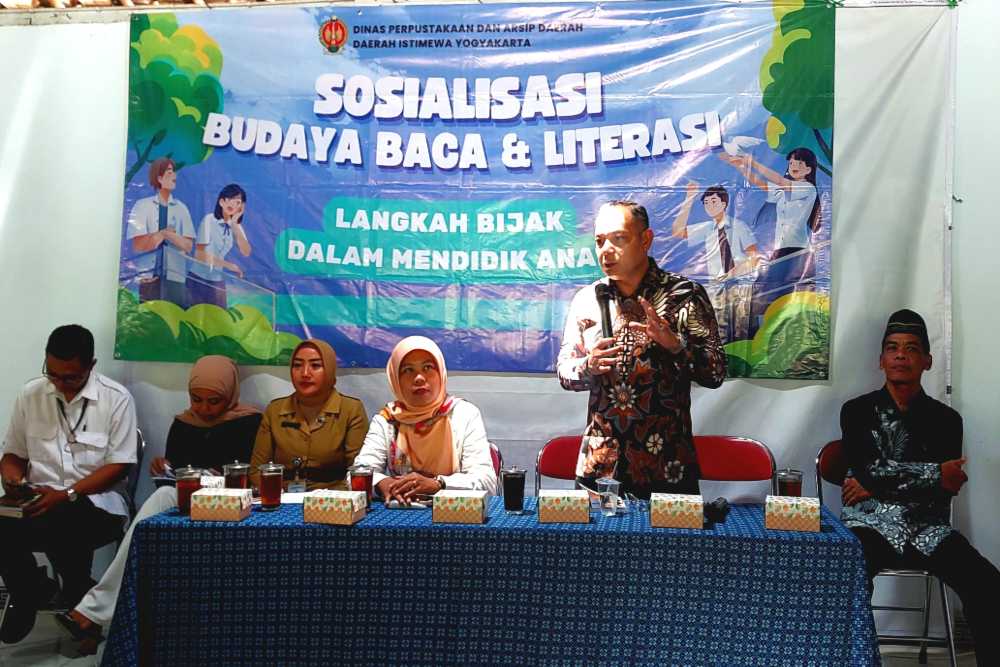 BEDAH BUKU: Mendidik Anak Bisa Dimulai dari Meja Makan