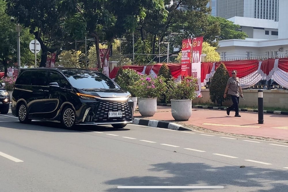 Tak Ada Kader Nasdem di Calon Kabinet, Surya Paloh Temui Prabowo di Kantor Kemenhan