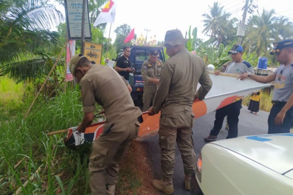 Besok Bawaslu Jogja Tertibkan  547 APK Melanggar Aturan Pemasangan