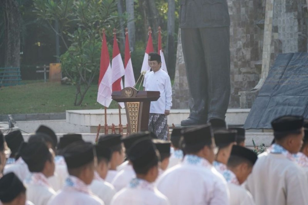 Menteri Agama Nasaruddin Umar: Santri Bisa Jadi Apa Saja, Termasuk Menjadi Presiden