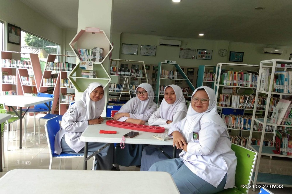 Perpustakaan Sekolah Kini Jadi Ruang Santai dan Menyenangkan Bagi Siswa