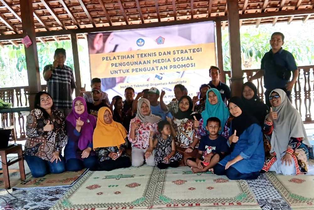 Teknik Industri ITD Adisutjipto Raih Hibah Pengabdian Digitalisasi Promosi Desa Wisata