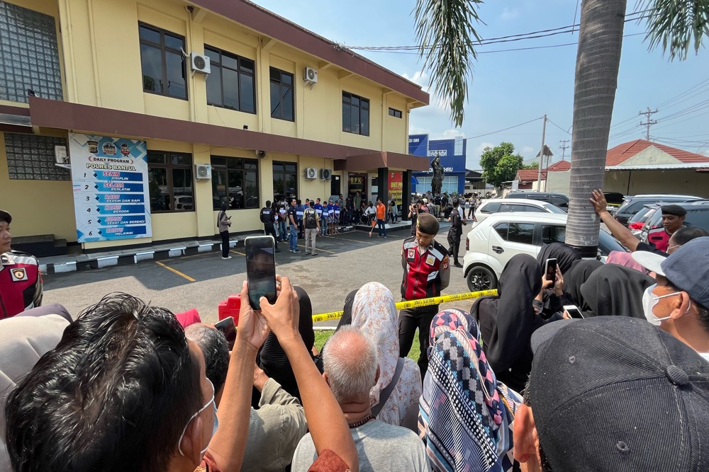 Puluhan Warga Pundong Saksikan Rekonstruksi ABG yang Dikeroyok Sampai Meninggal Dunia