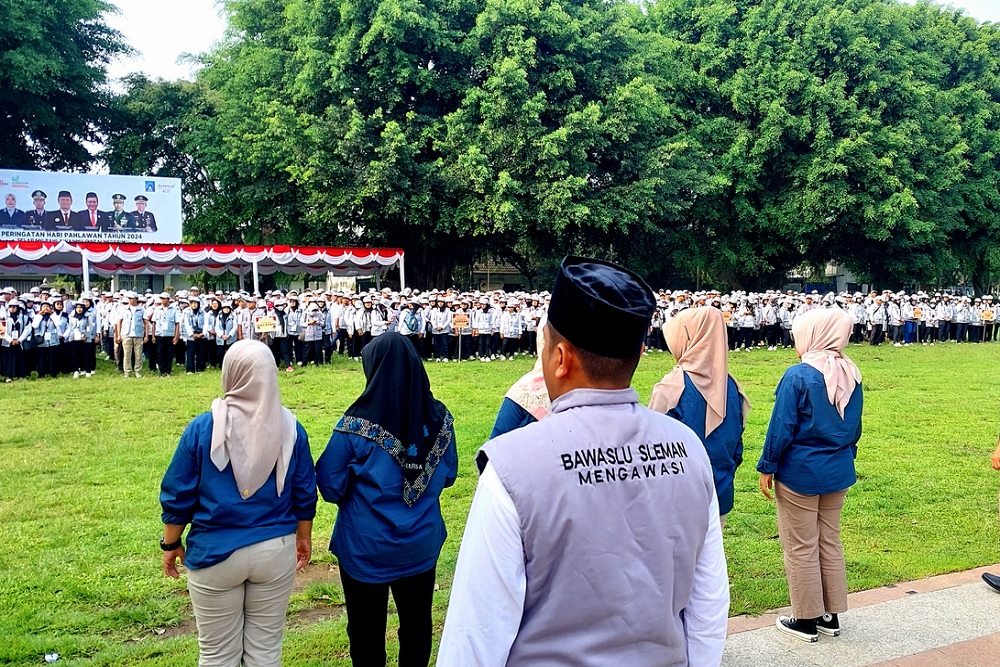 Bawaslu Sleman Gelar Apel Siaga Jelang Masa Tenang dan Pemungutan Suara Pilkada