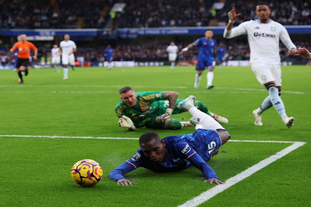 The Blues Menang Telak di Stamford Bridge